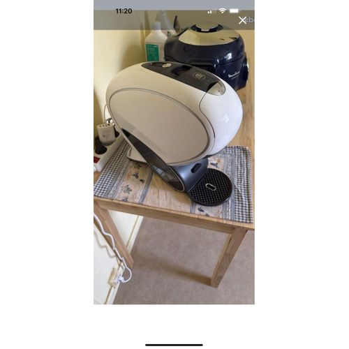 DOLCE GUSTO NEO coffre Machine by Krups