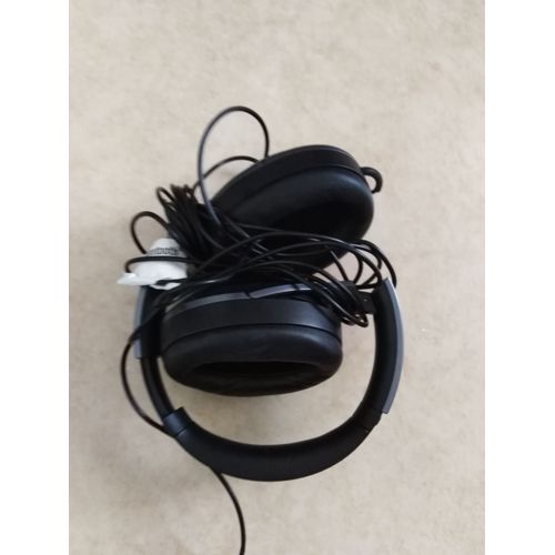 un casque Sonny model WH-1000xM2