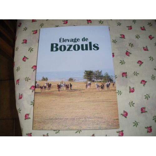 Élevage De Bozouls Livre Cheval