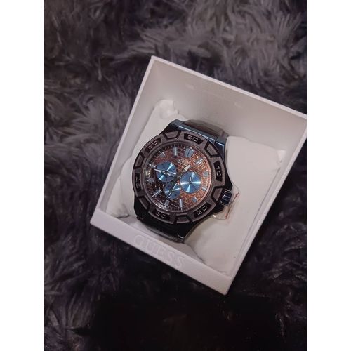 Montre Guess W0674g5 Taille 45mm