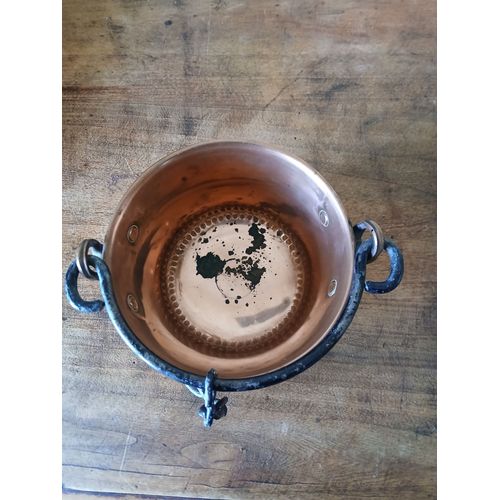 petit chaudron en cuivre