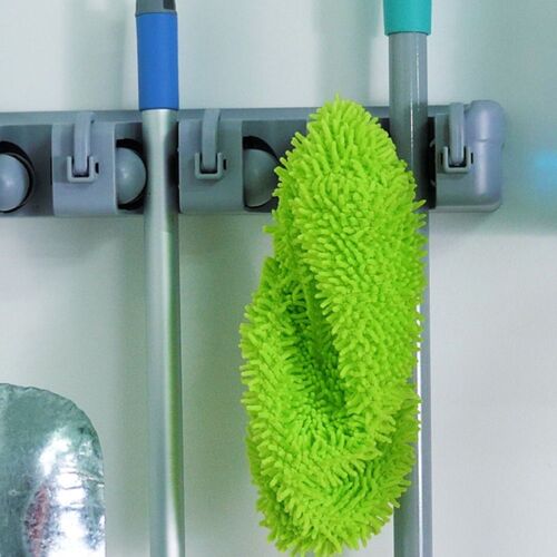 Accroche Balais Mural avec 5 Supports et 6 Crochets pour Ustensiles de Nettoyage avec Kit de Fixation