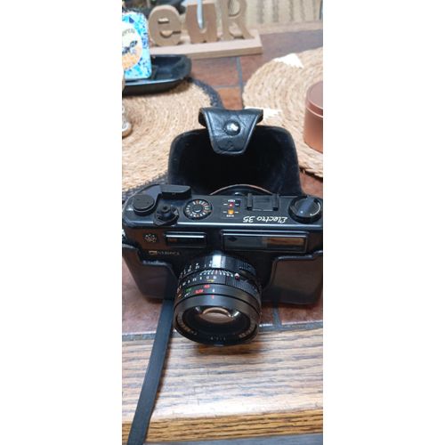 Appareil photo Yashica électro 35