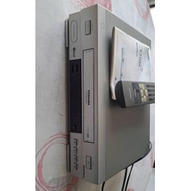 Magnétophone toshiba V-220EF