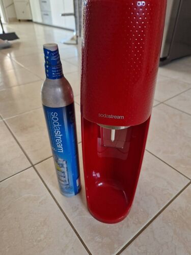 Sodastream rouge