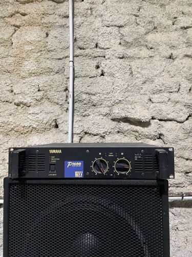 amplificateur yamaha p1600
