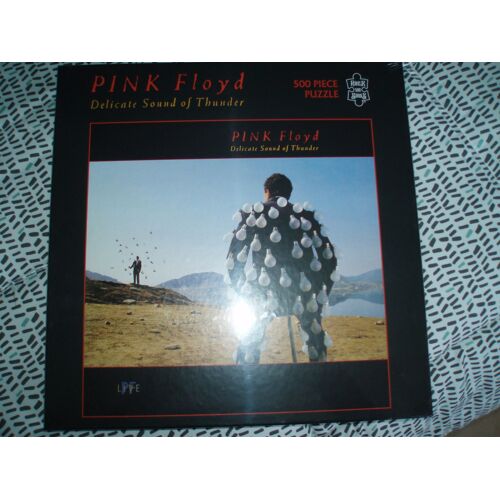 Pink Floyd . Delicate Spound Of Thunder / 500 Piece Puzezle ( Scelle D'origine )