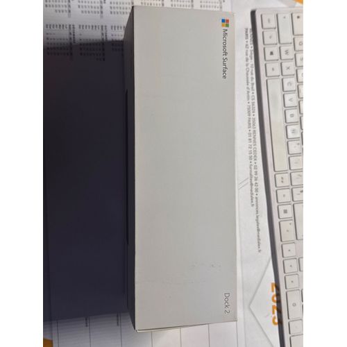 Microsoft Surface Dock 2