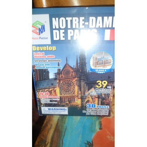 Puzzle 3 D Notre-Dame De Paris Magic Puzzle, 39 Pièces