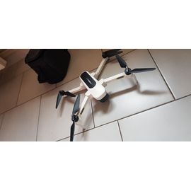 Drone Ubsan Zino Utilisé 1heure, Avec 1 Jeux D'hélices Et 1 Batterie Supplémentaire En Parfaite État Avec Sacoche.-Hubsan