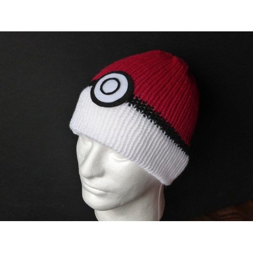 Bonnet Pokémon En Forme De Pokéball