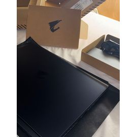 Gigabyte Aorus 16X X6LAG - 16" Intel Core i9-14900HX - Ram 32 Go - SSD 2 To - Windows 11
