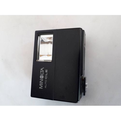 MINOLTA FLASH AUTO CLE a réparer