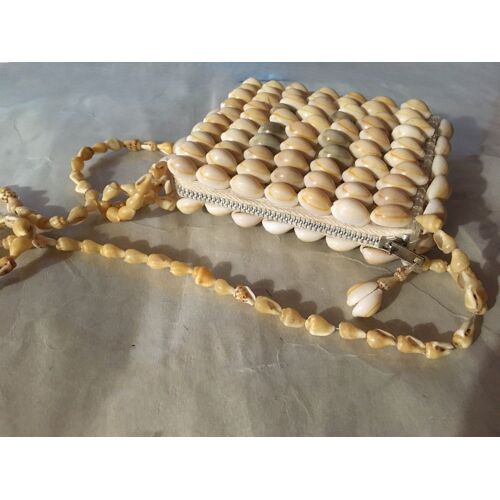 Petit sac vintage bohème en coquillages - neuf