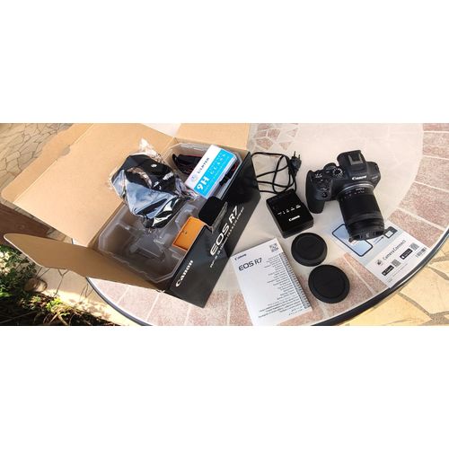 Kit boitier Canon hybride EOS R7 32.5 mpix + Objectif 18-150