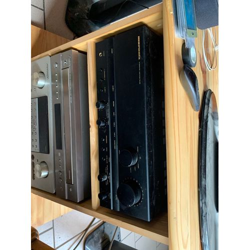 VINTAGE MARANTZ PM-80 INTEGRATED AMPLIFIER