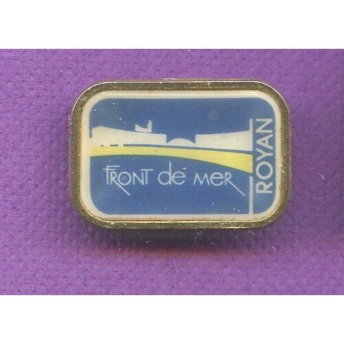 Rare Pins Royan Front De Mer B787
