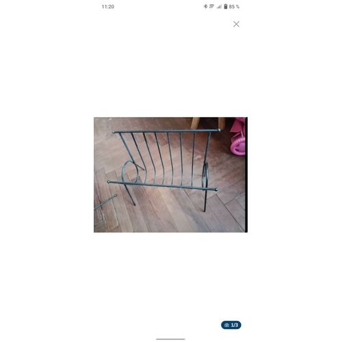 1 porte journaux en fer forgé noir