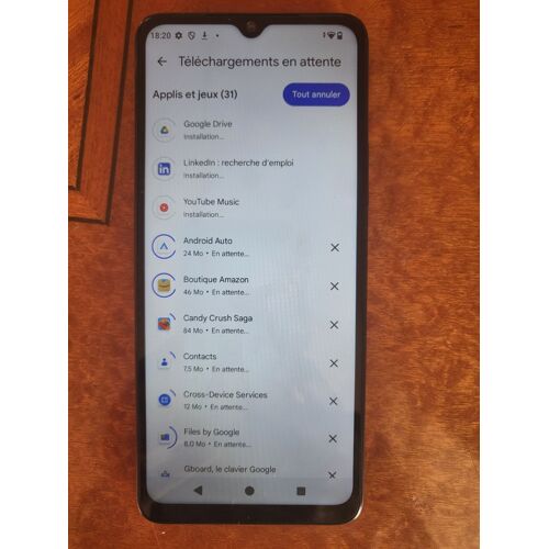 Je Vends Un Redmi A3, 64go Stokage De Téléphone, Qui Sa L'intéresserait.