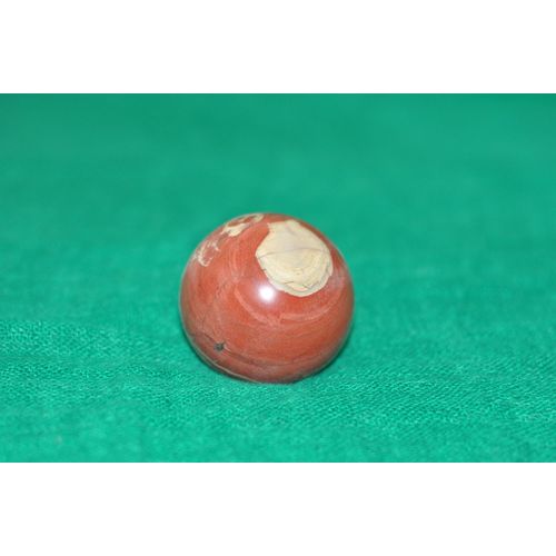 Boule Sphere En Pierre Jaspe Rouge Diametre 6,5 Cm Environ