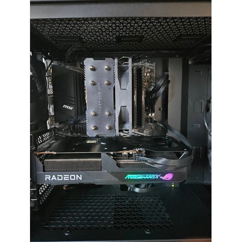 Pc gamer Amd ryzen 5 5600x - Ram 16 Go - DD 1 To