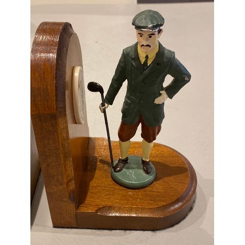 Serre livres golfeurs 