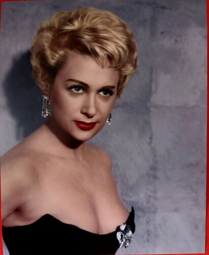 Lot De 8 Photos 27x20 Actrice Française Martine Carol