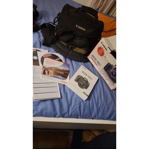 CANON EOS 700D 18 mpix + Objectif 18-55mm