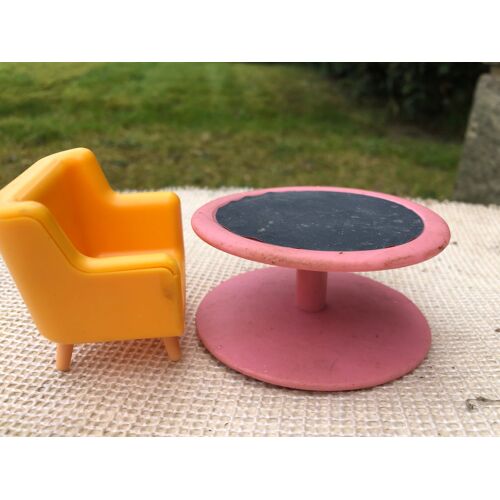 Table Ronde + Fauteuil Pour Dinette