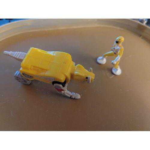 Power Rangers Jaune Et Son Dragonzord - Micro Machines