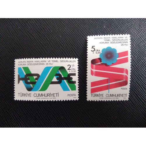 Timbre Turquie M I 2463 -2464 Série : Convention Européenne Des Droits De L'homme 1978 (040409 )