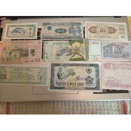 Lot De Billets De Banques Etrangeres