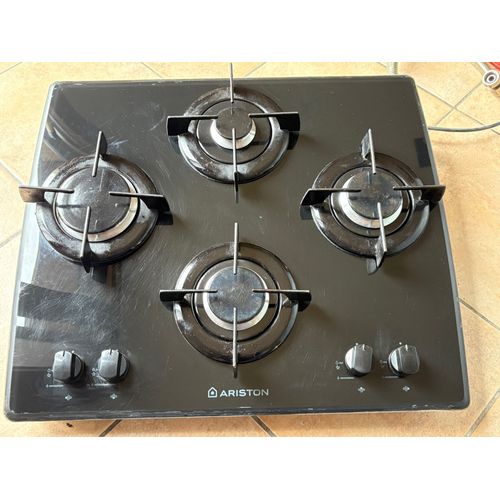 Plaque de cuisson 4 feux Ariston TD 640 E