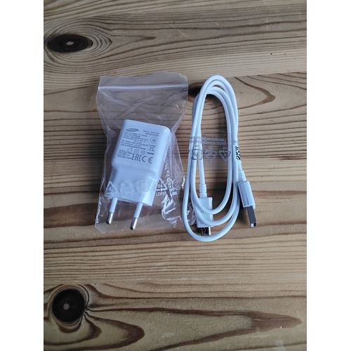 CHARGEUR POUR TELEPHONE ET TABLETTE GALAXY A9 + SAMSUNG