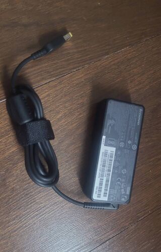 Chargeur lenovo ADLX65nlc3A