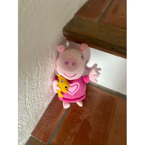 Peppa Pig Peluche Musical Avec Doudou Ourson 