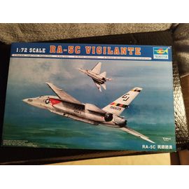 Maquette Au 1/72 De Marque Trumpeter D'Un Ra-5c Vigilante En Etat Neuf-Trumpeter
