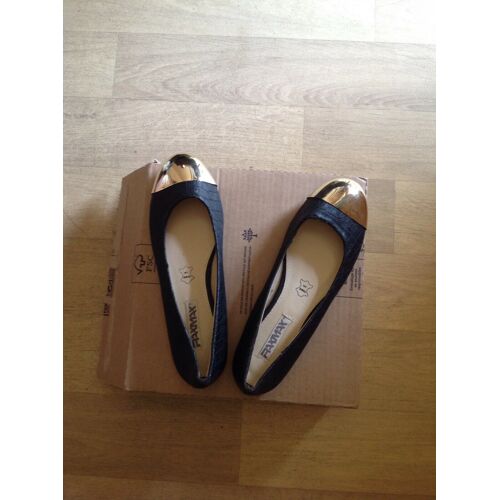 Ballerines Noire À Bout Dorée Raxmax P 37