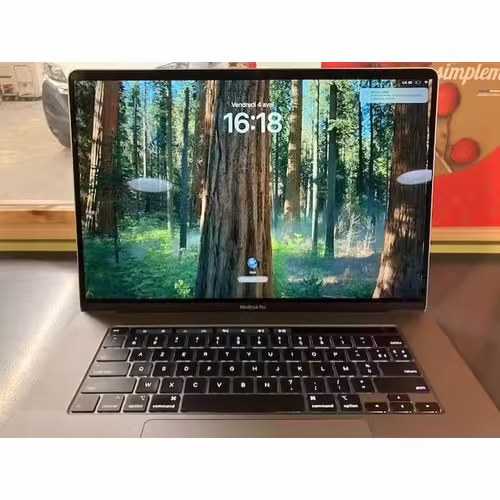 Apple MacBook Pro 2019 - 16" Intel Core i9 - 2.4 Ghz - Ram 64 Go - DD 2 To