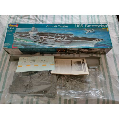 Maquette Bateau Revell 1/400 : Porte-Avions Uss Enterprise-Revell
