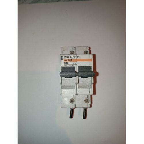 Merlin Gerin 15651 Multi 9 STI porte-fusible 2P 20A 10,3x38 mm