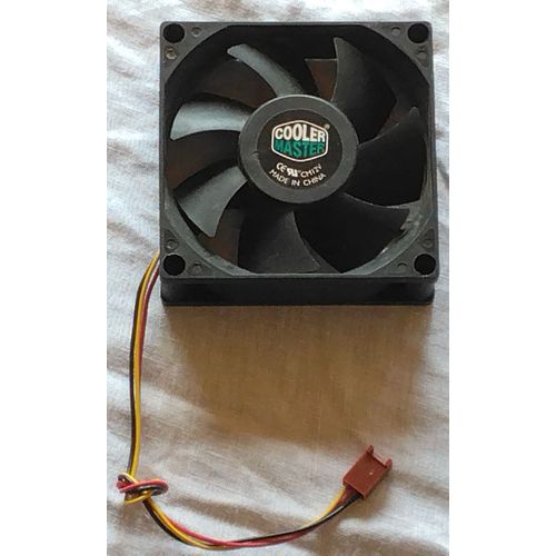 Ventilateur 3 pines Cooler Master 80x80 millimètres