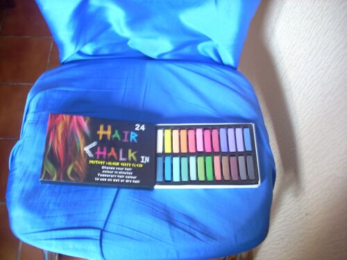 Boites De 24 Craies De Coloration Hair Chalk.