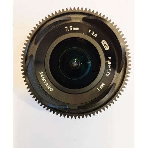SAMYANG 7.5mm T 3.8 UMC fish-eye MFT ciné