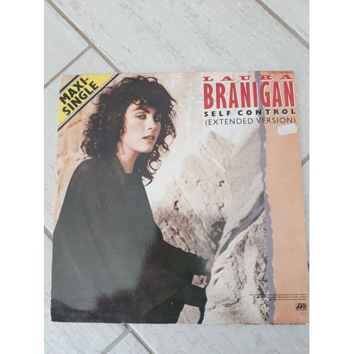 Maxi 45 Tours Laura Branigan Self Control
