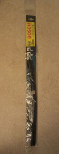 Lot De 2 Lames D'essuie-Glaces 450 Mm Marque Bosch 3 397 033 361 (Z-361)Alfa Romeo Fiat Lancia Renault Seat Skoda Vw