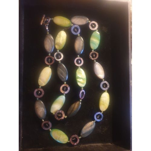 Collier En Labradorite