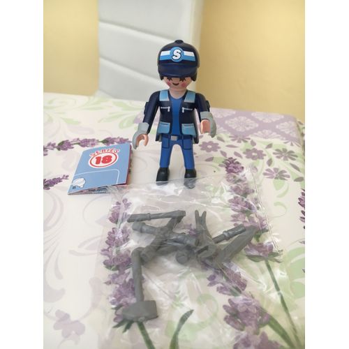 Playmobil 70370 : Série 18 : Femme Garagiste Avec Outils