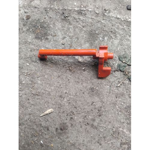 Bouton on off tronçonneuse mac culloch 436
