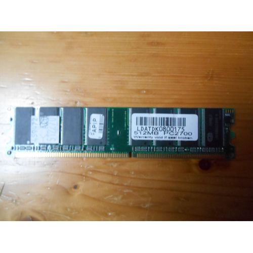 mémoire PC 512MB PC2700